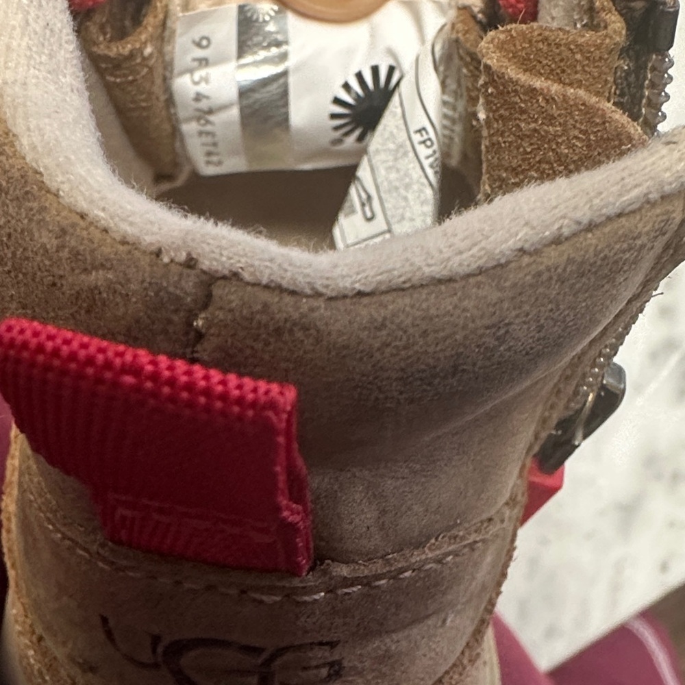 Brown Ugg Boots with Red Accents - Picture 13 of 13